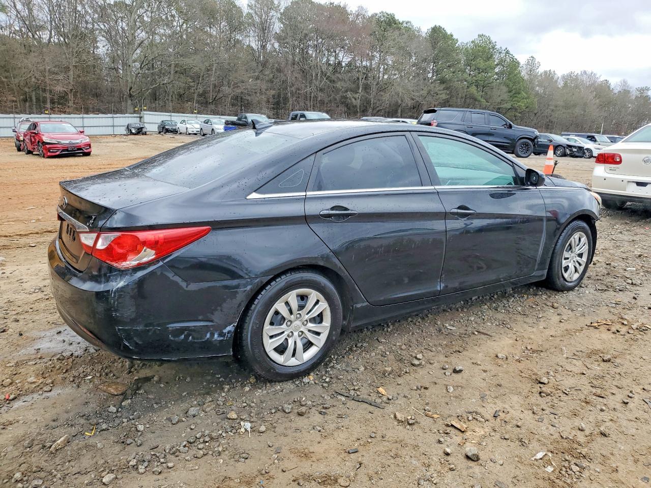 2011 HYUNDAI SONATA