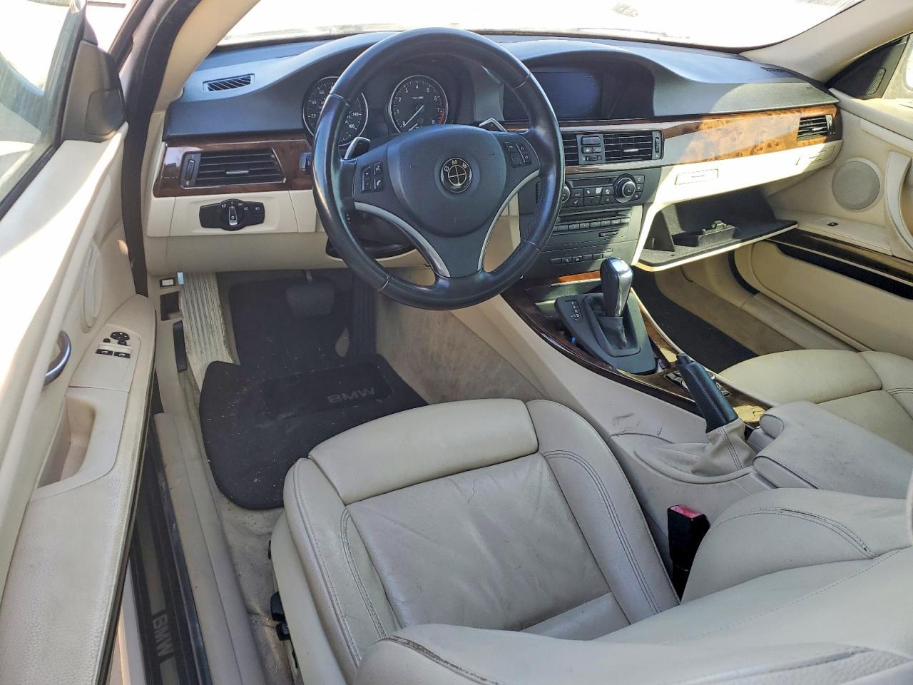 2011 BMW 3 SERIES