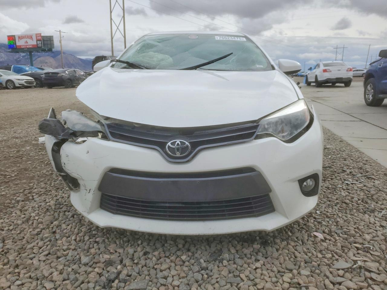 2016 TOYOTA COROLLA