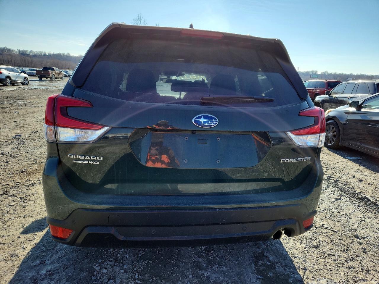 2024 SUBARU FORESTER