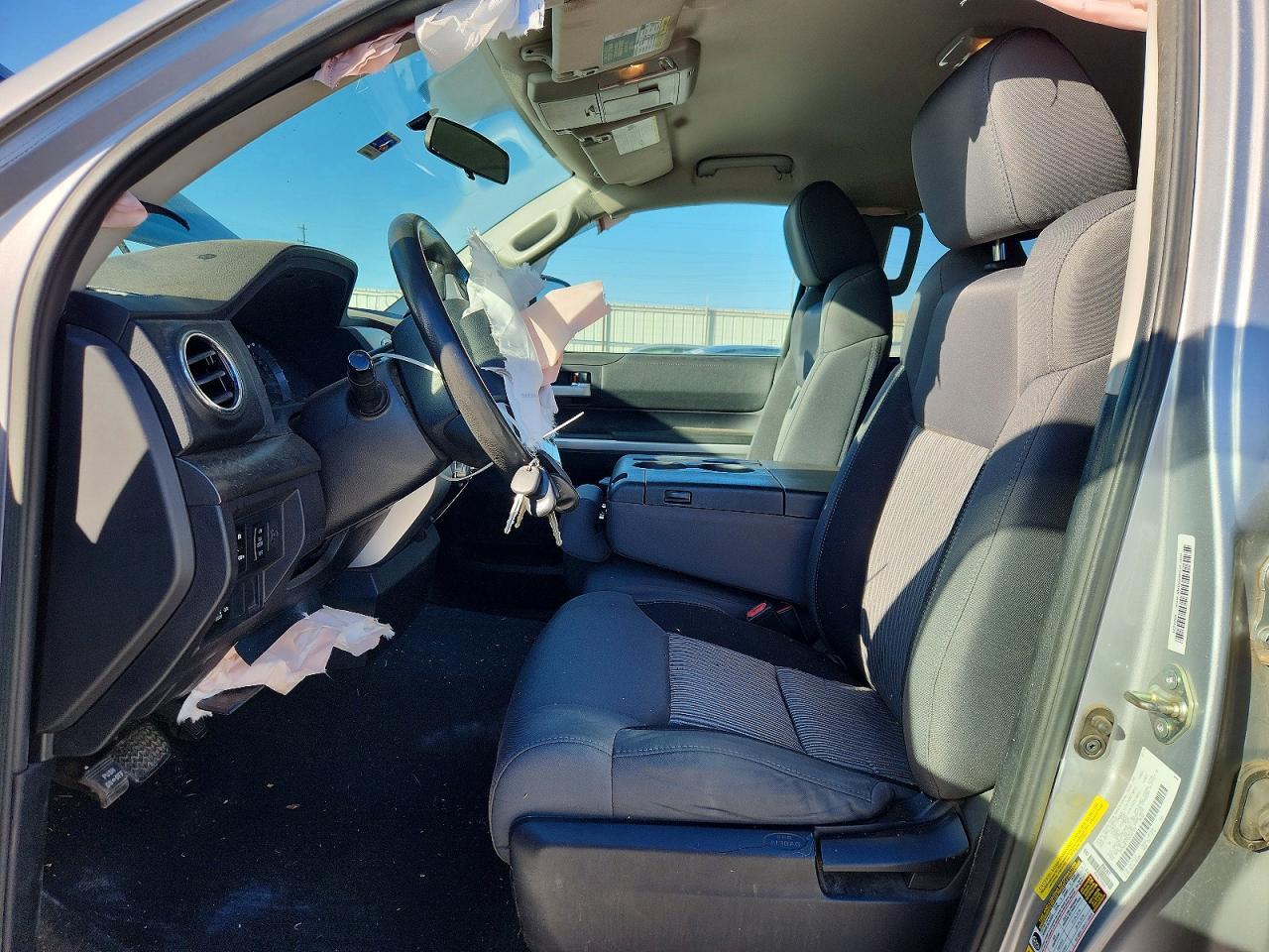 2016 TOYOTA TUNDRA
