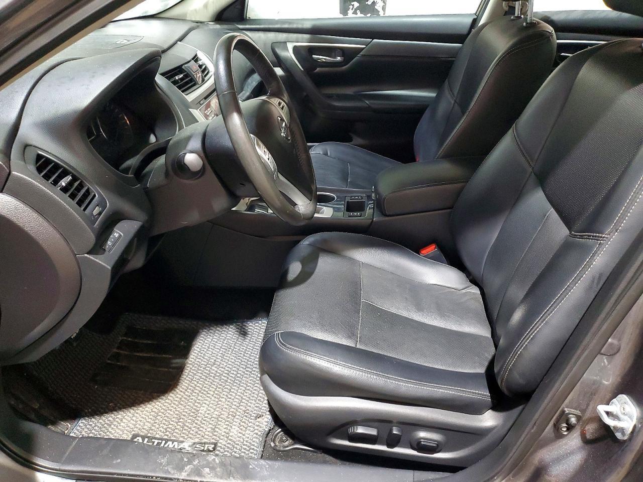 2017 NISSAN ALTIMA