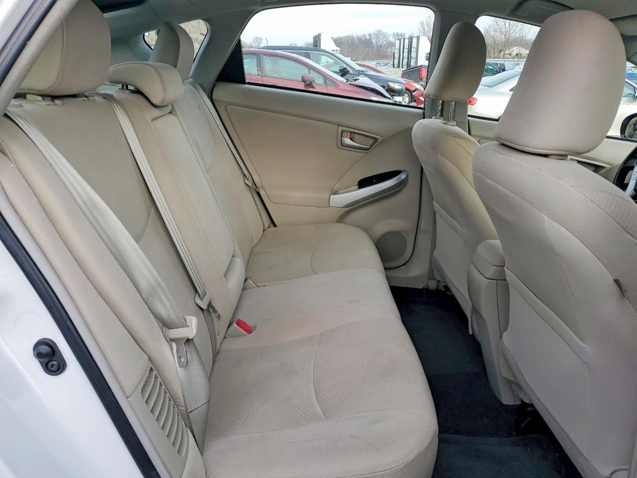 2015 TOYOTA PRIUS