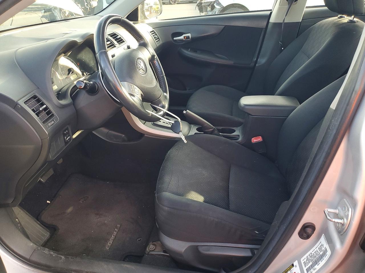 2009 TOYOTA COROLLA