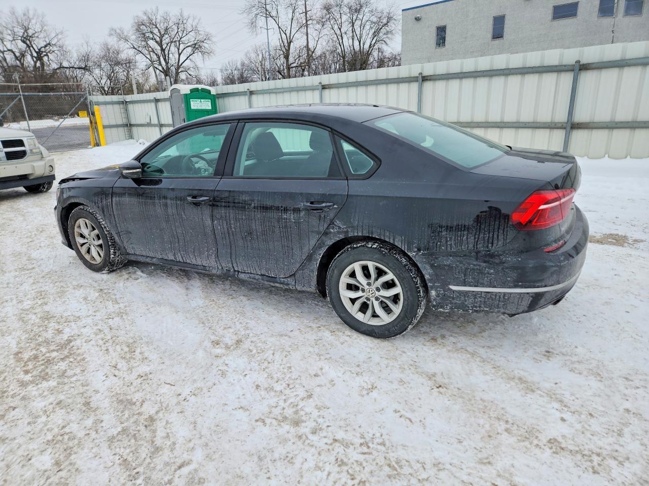 2018 VOLKSWAGEN Passat