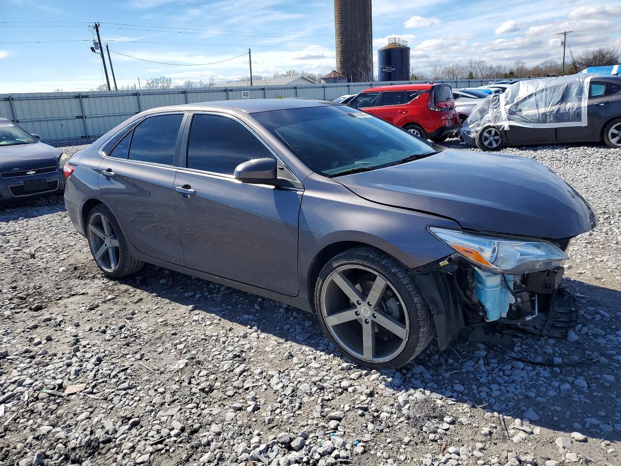 2017 TOYOTA CAMRY