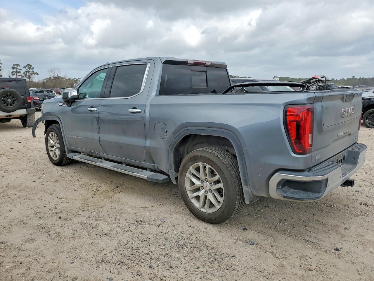 2021 GMC Sierra