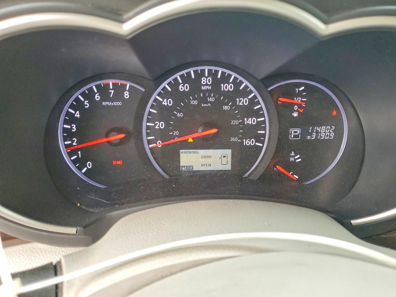 2012 NISSAN Quest