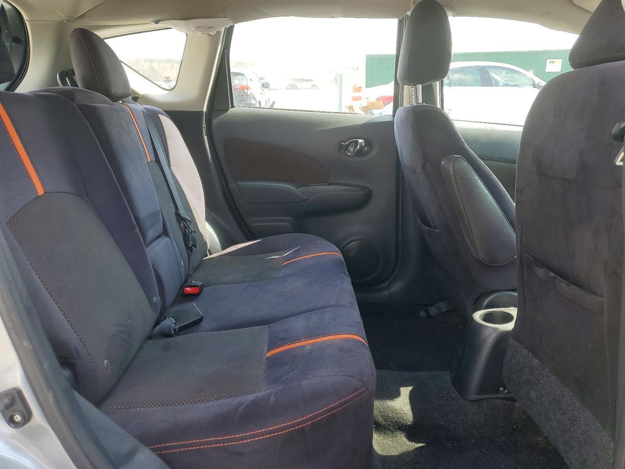 2015 NISSAN Versa Note