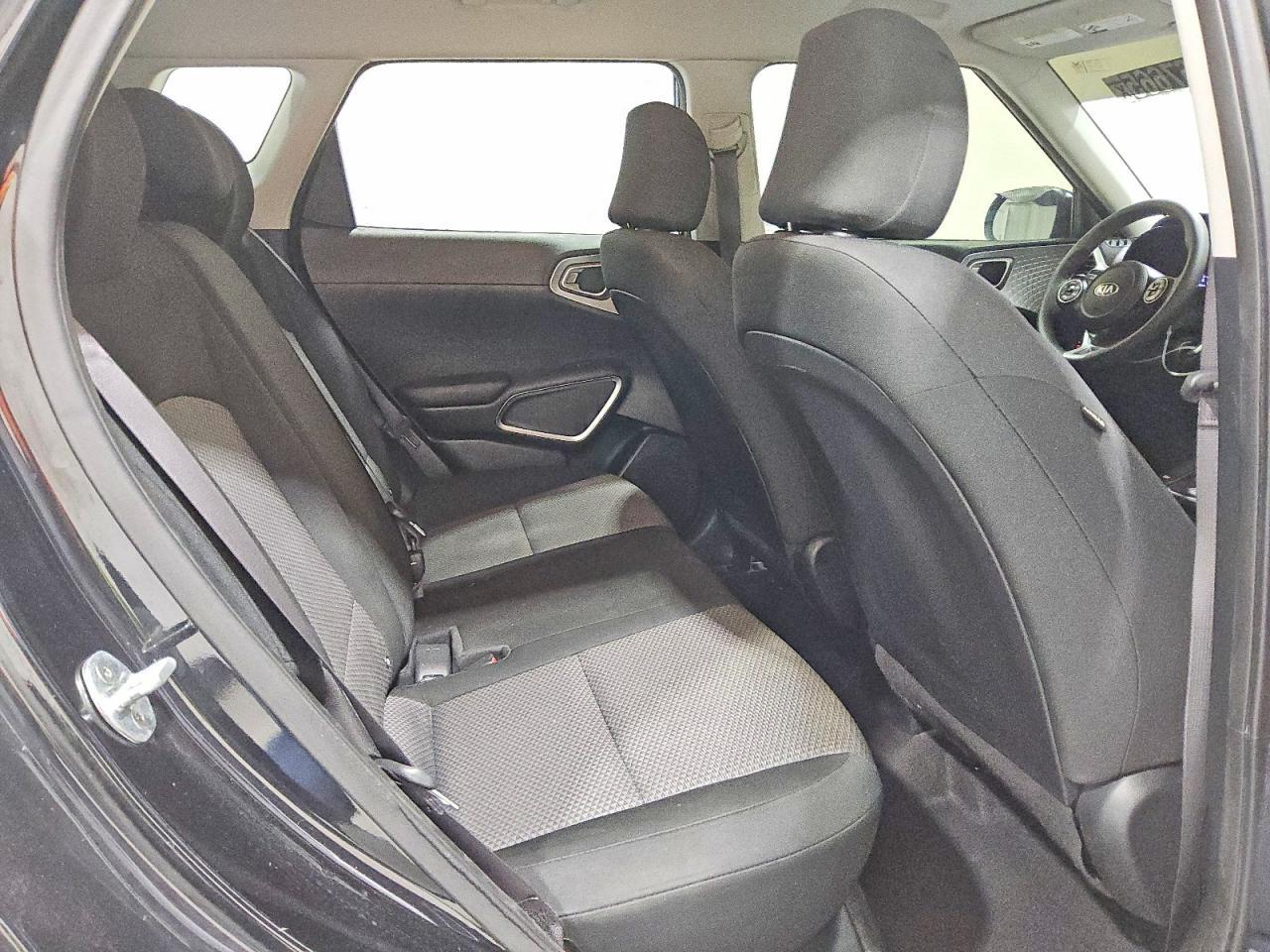 2021 KIA SOUL