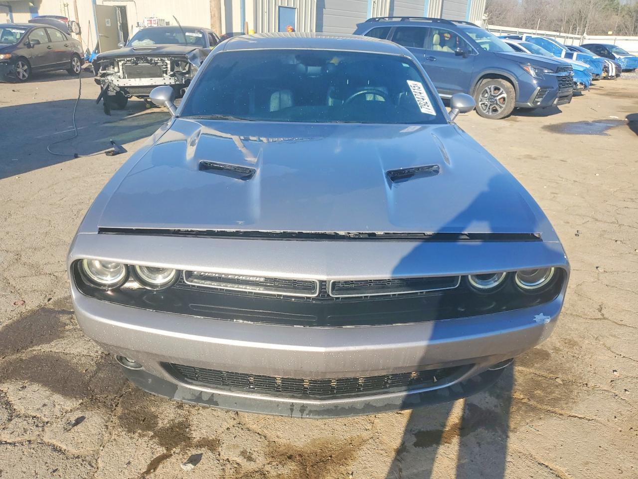 2015 DODGE Challenger