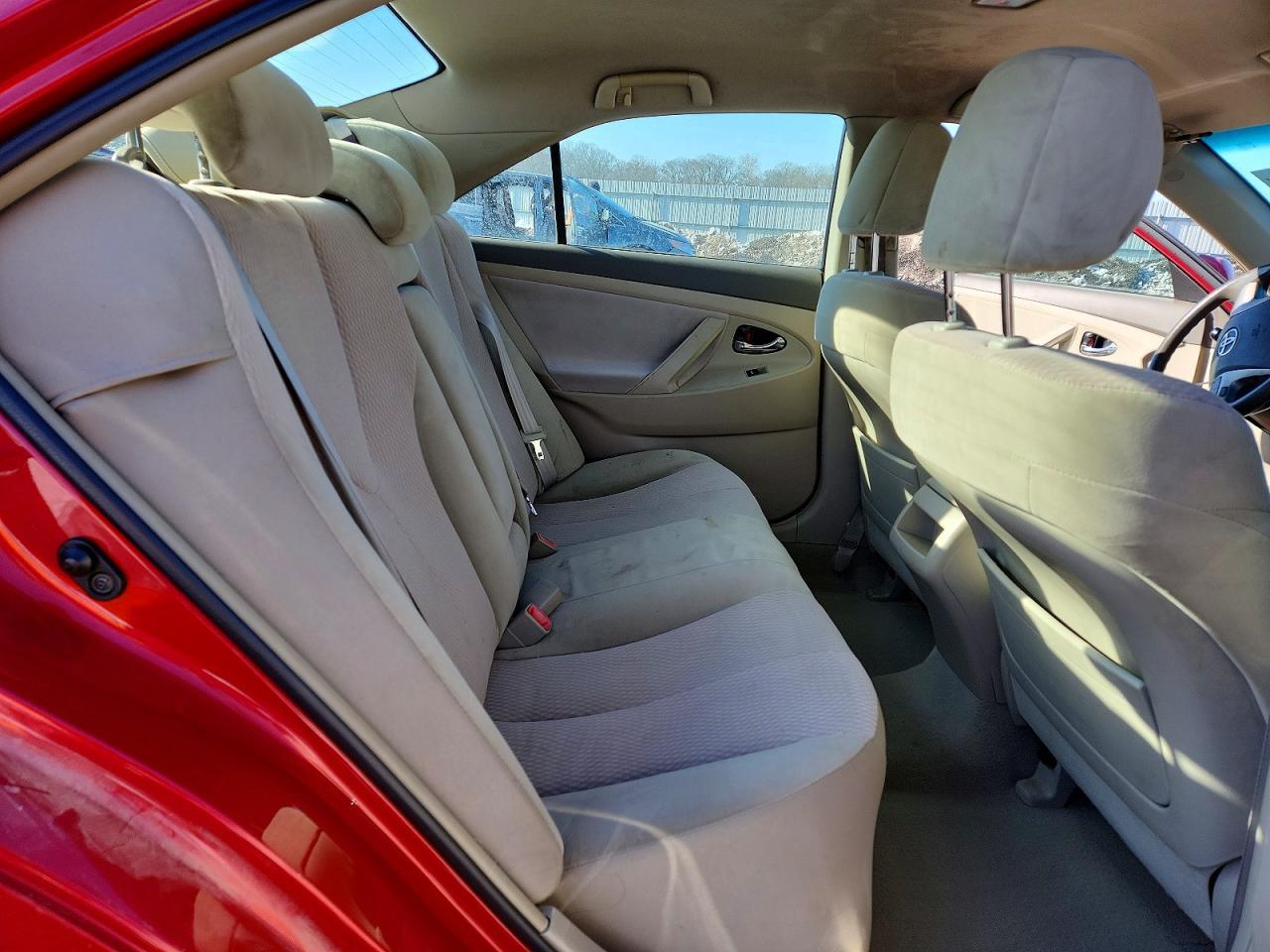 2010 TOYOTA CAMRY