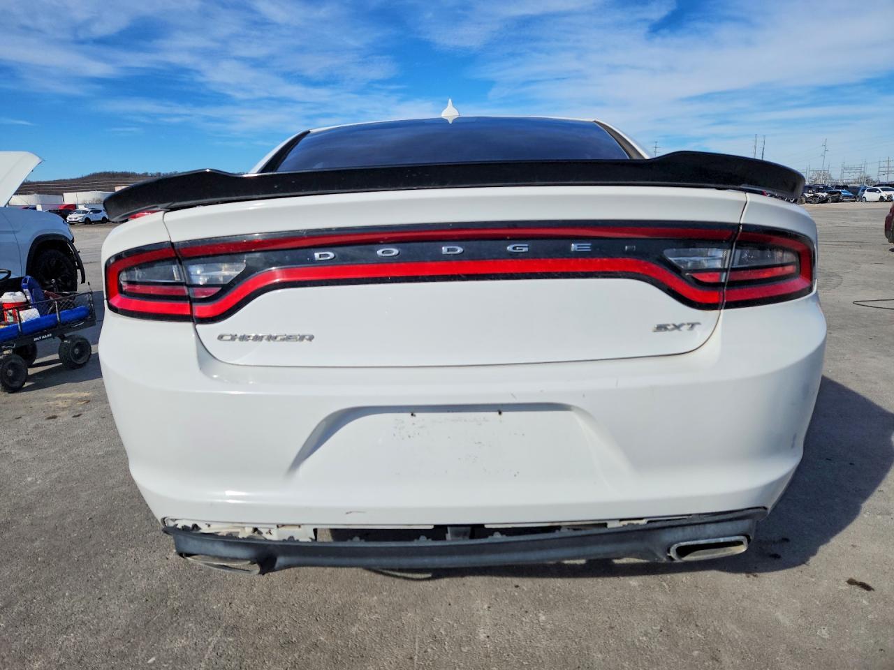 2017 DODGE CHARGER