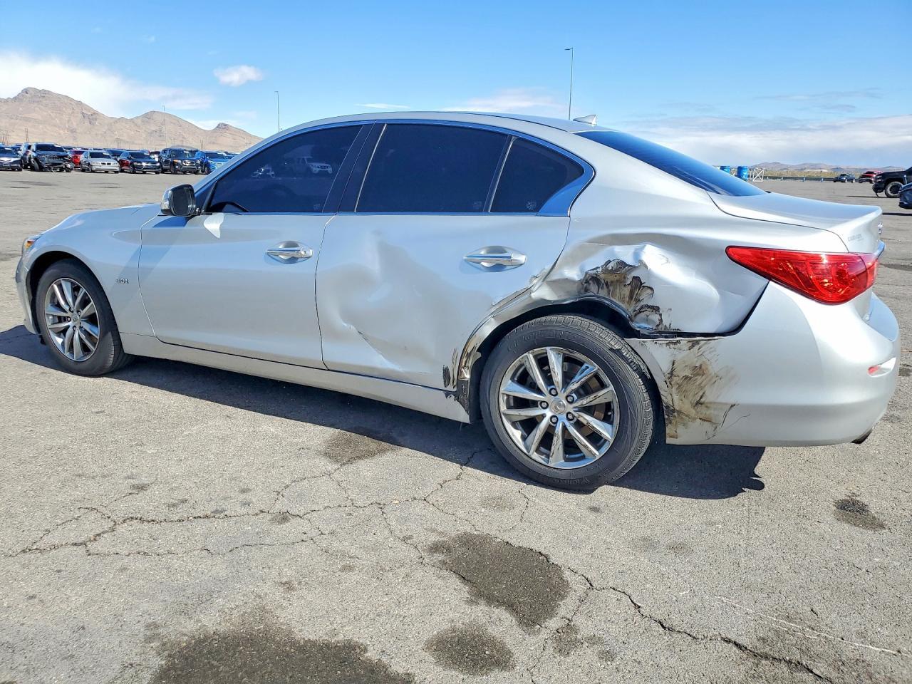 2017 INFINITI Q50