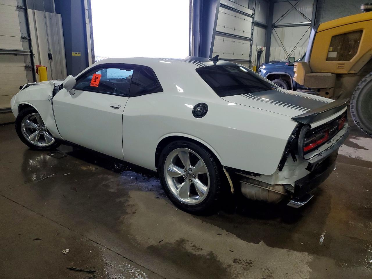 2015 DODGE Challenger