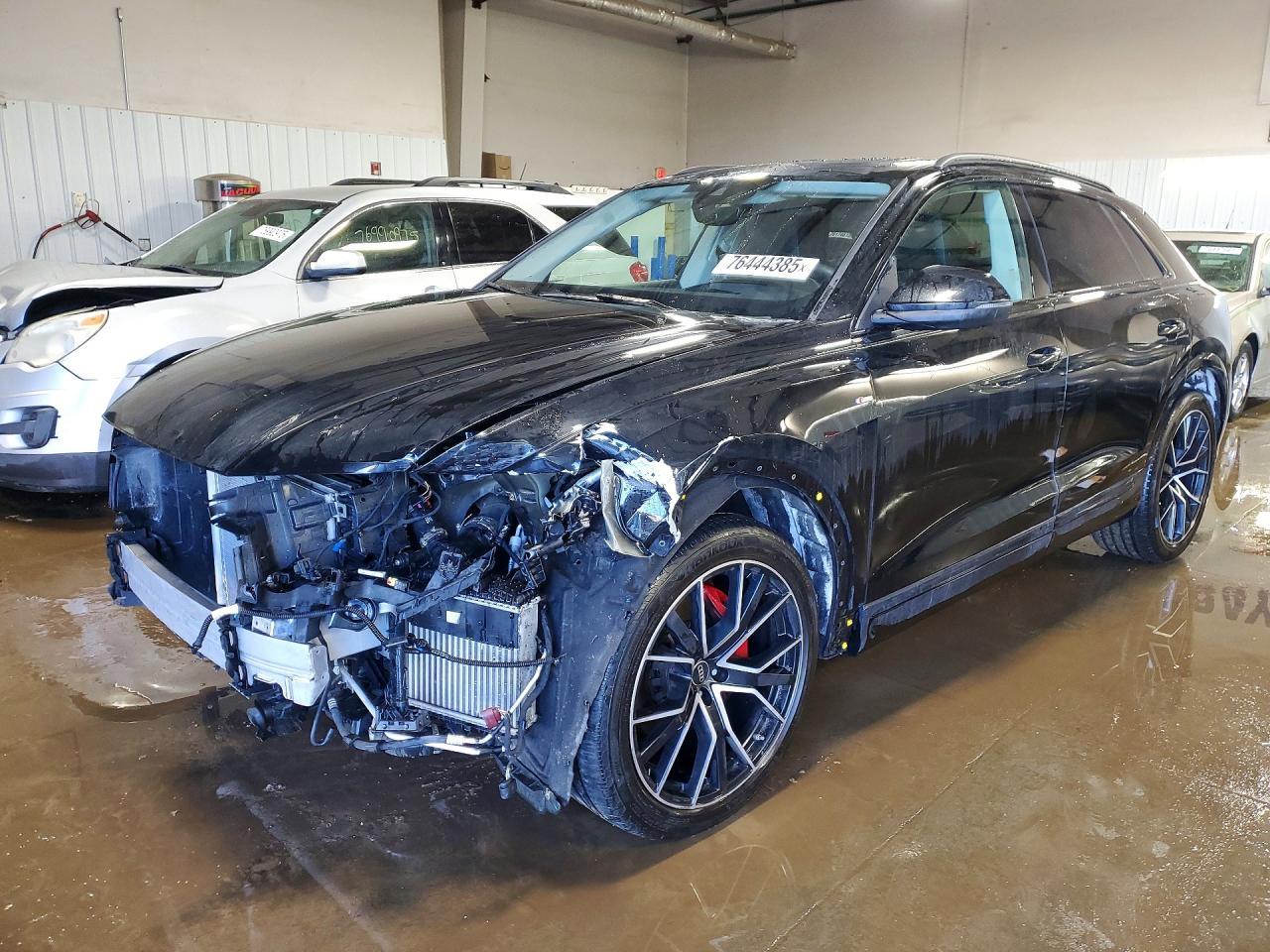 2023 AUDI Q8