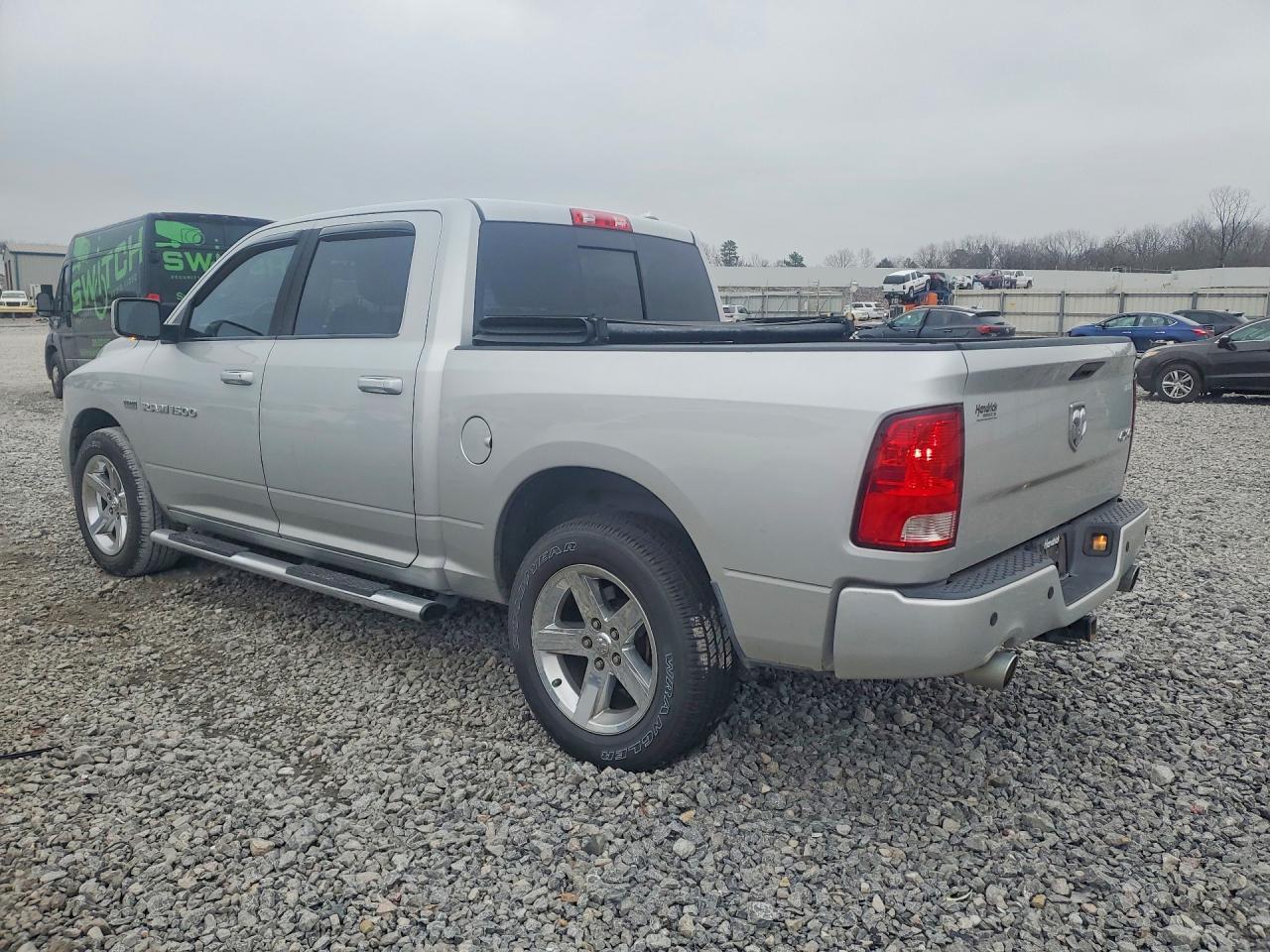 2011 DODGE RAM 1500