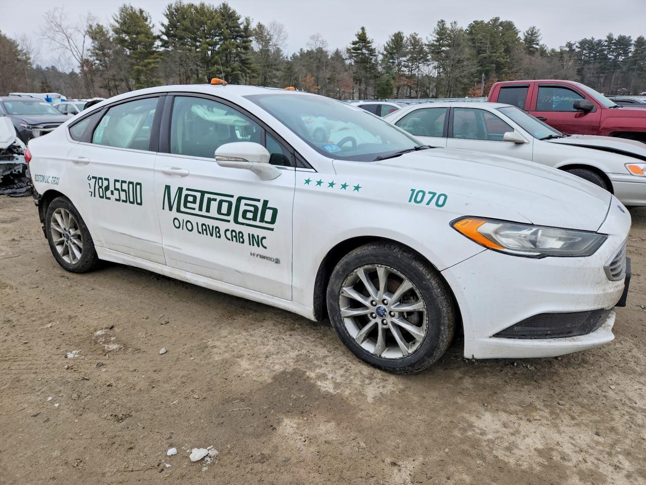 2017 FORD FUSION