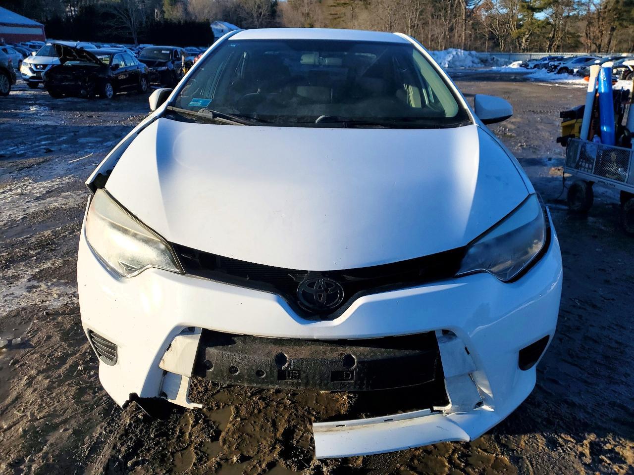 2016 TOYOTA COROLLA