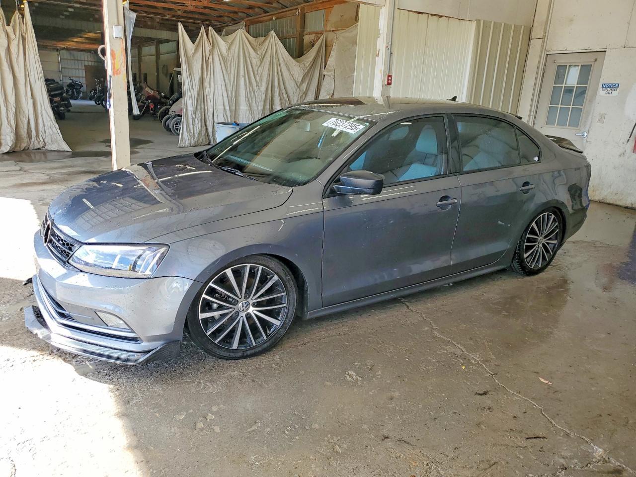 2015 VOLKSWAGEN JETTA