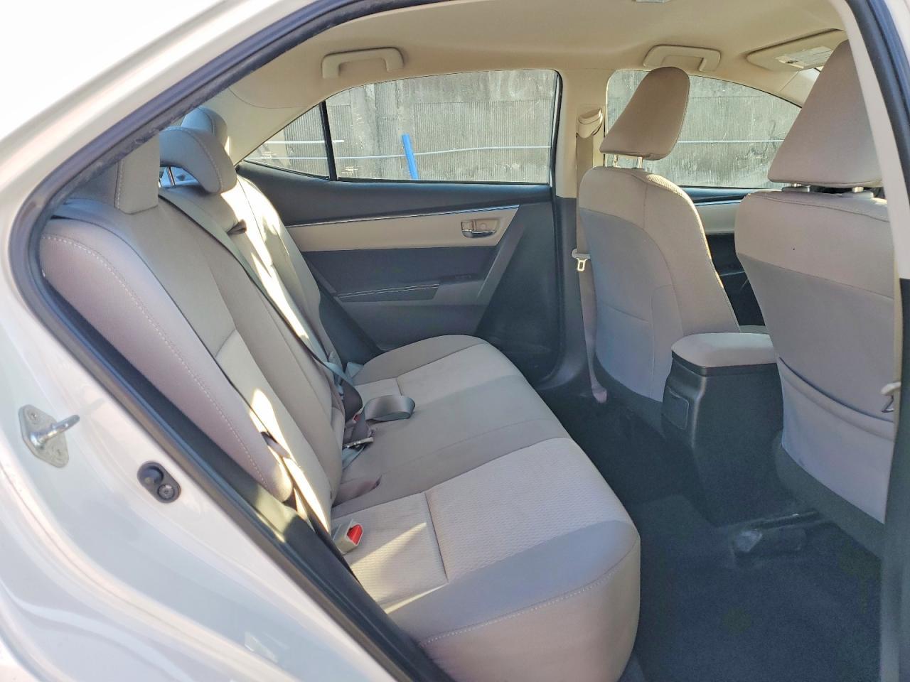 2015 TOYOTA COROLLA