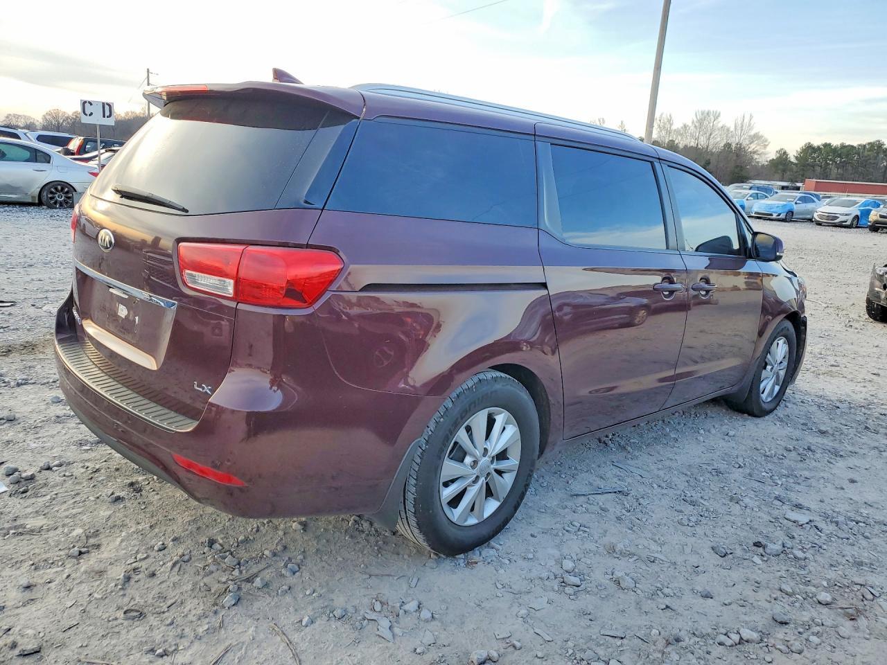 2017 KIA SEDONA