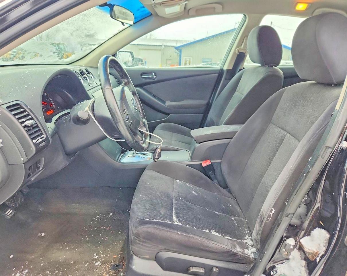 2010 NISSAN ALTIMA