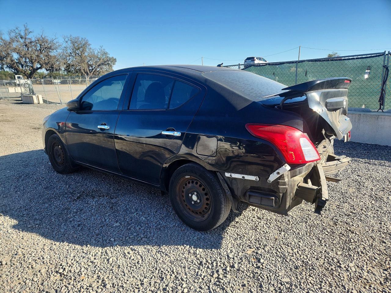 2016 NISSAN VERSA