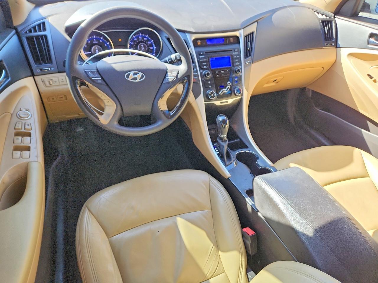 2012 HYUNDAI SONATA
