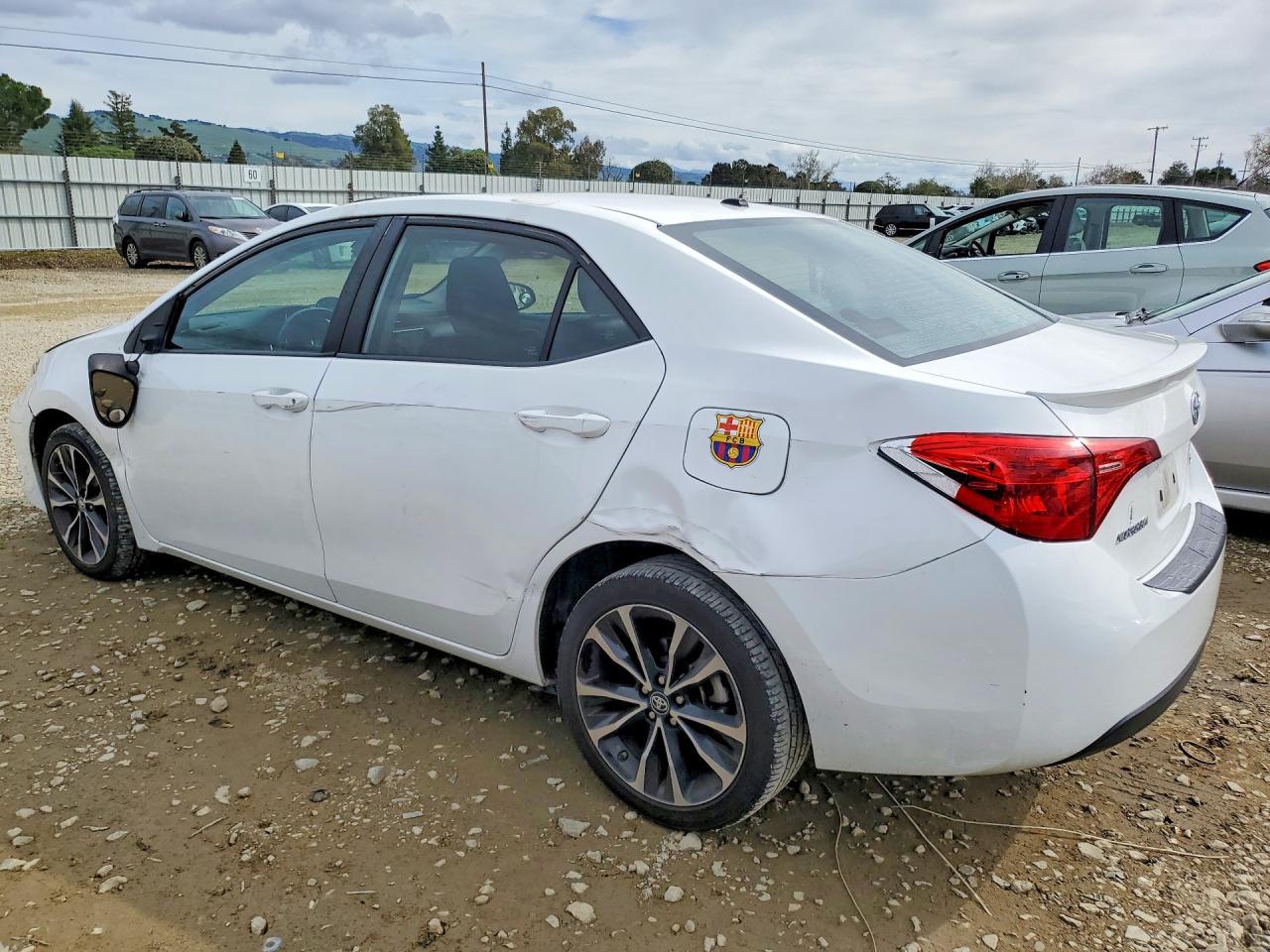 2019 TOYOTA COROLLA