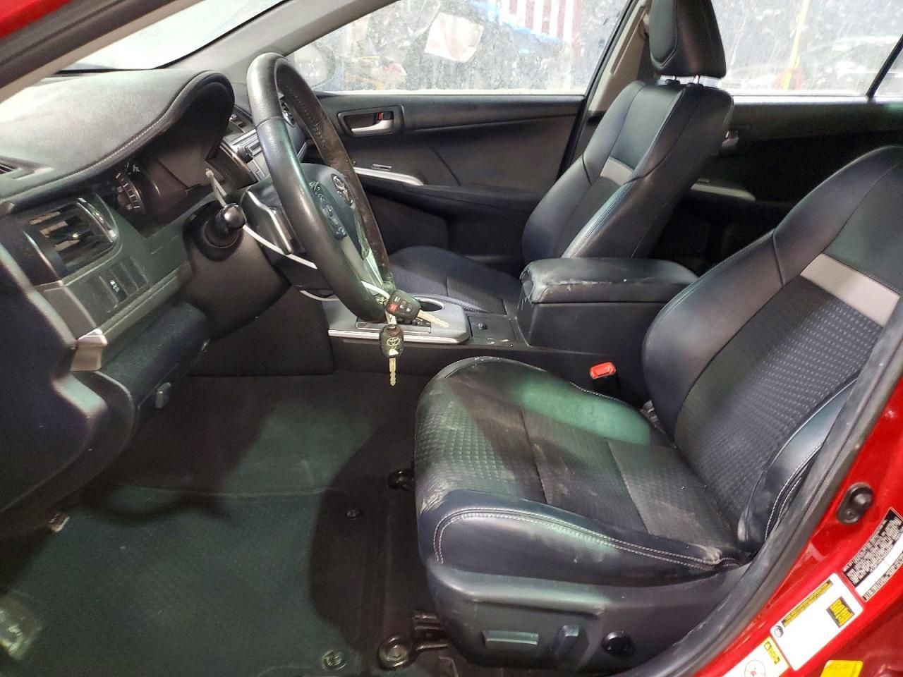 2012 TOYOTA CAMRY