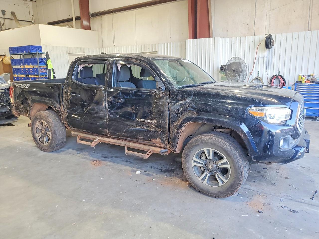 2018 TOYOTA TACOMA