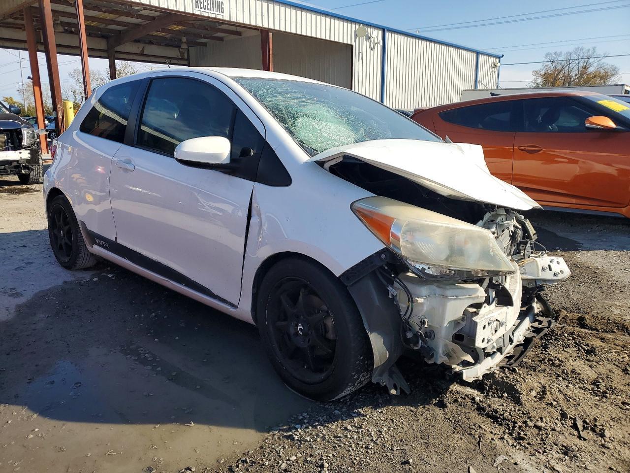 2012 TOYOTA YARIS