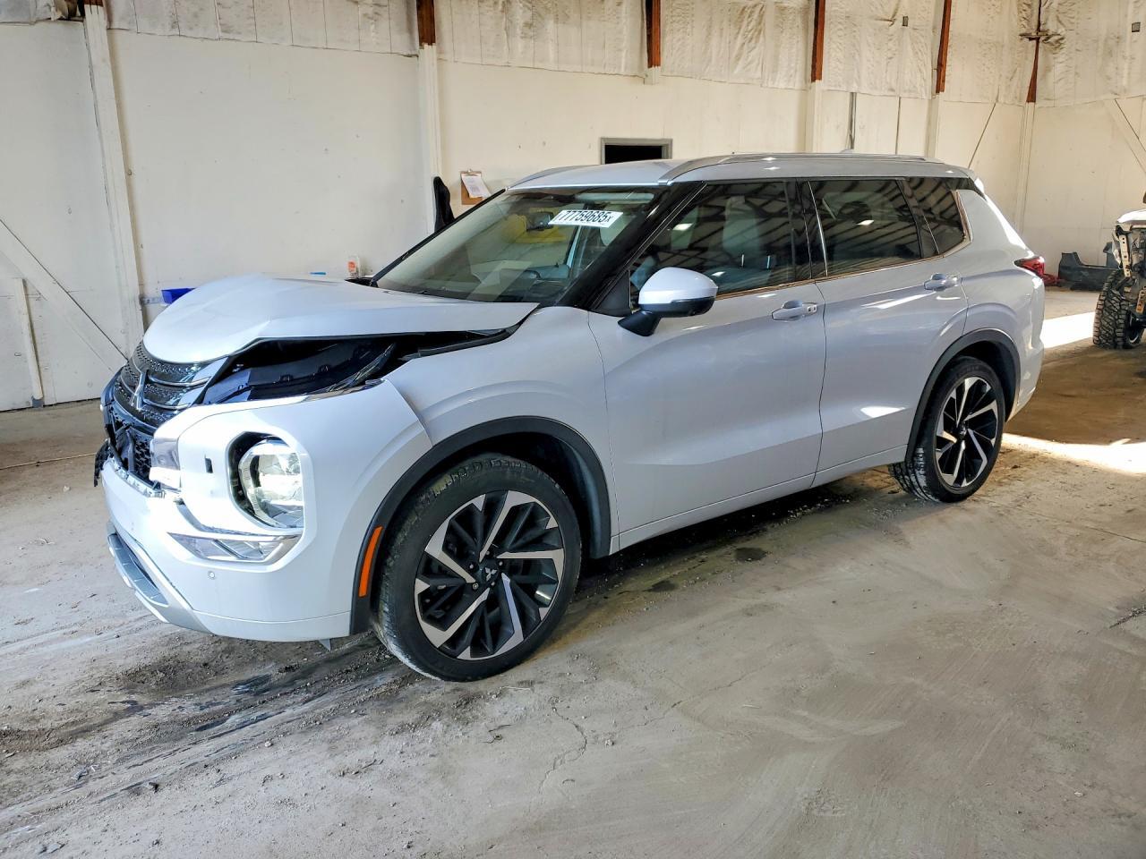 2022 MITSUBISHI outlander