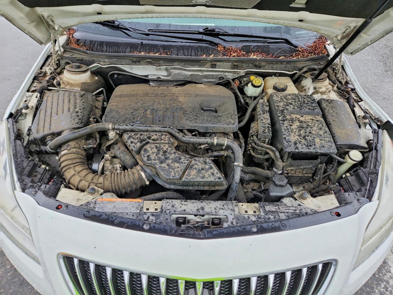 2011 BUICK Regal
