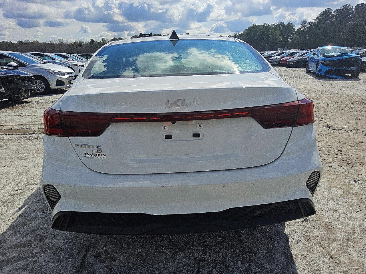 2024 KIA FORTE