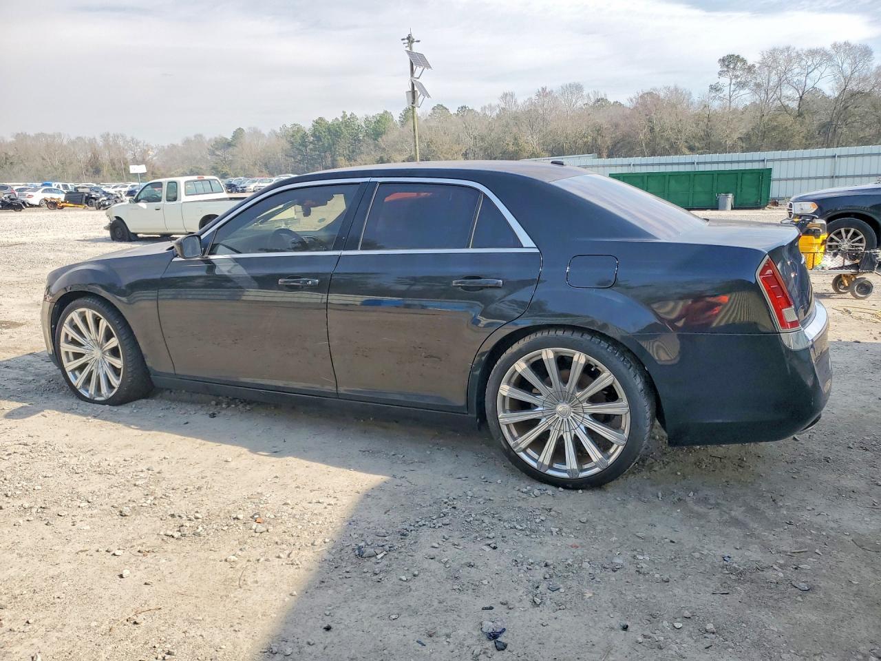2014 CHRYSLER 300