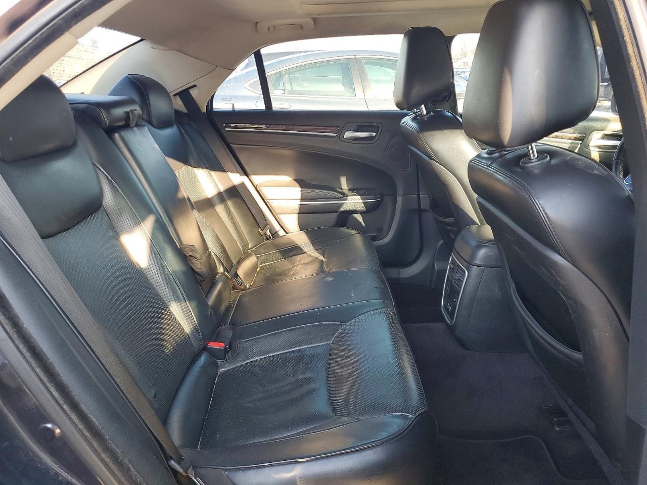 2017 CHRYSLER 300