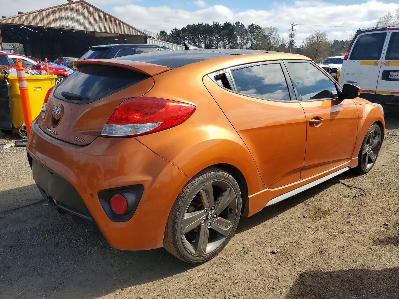 2015 HYUNDAI VELOSTER