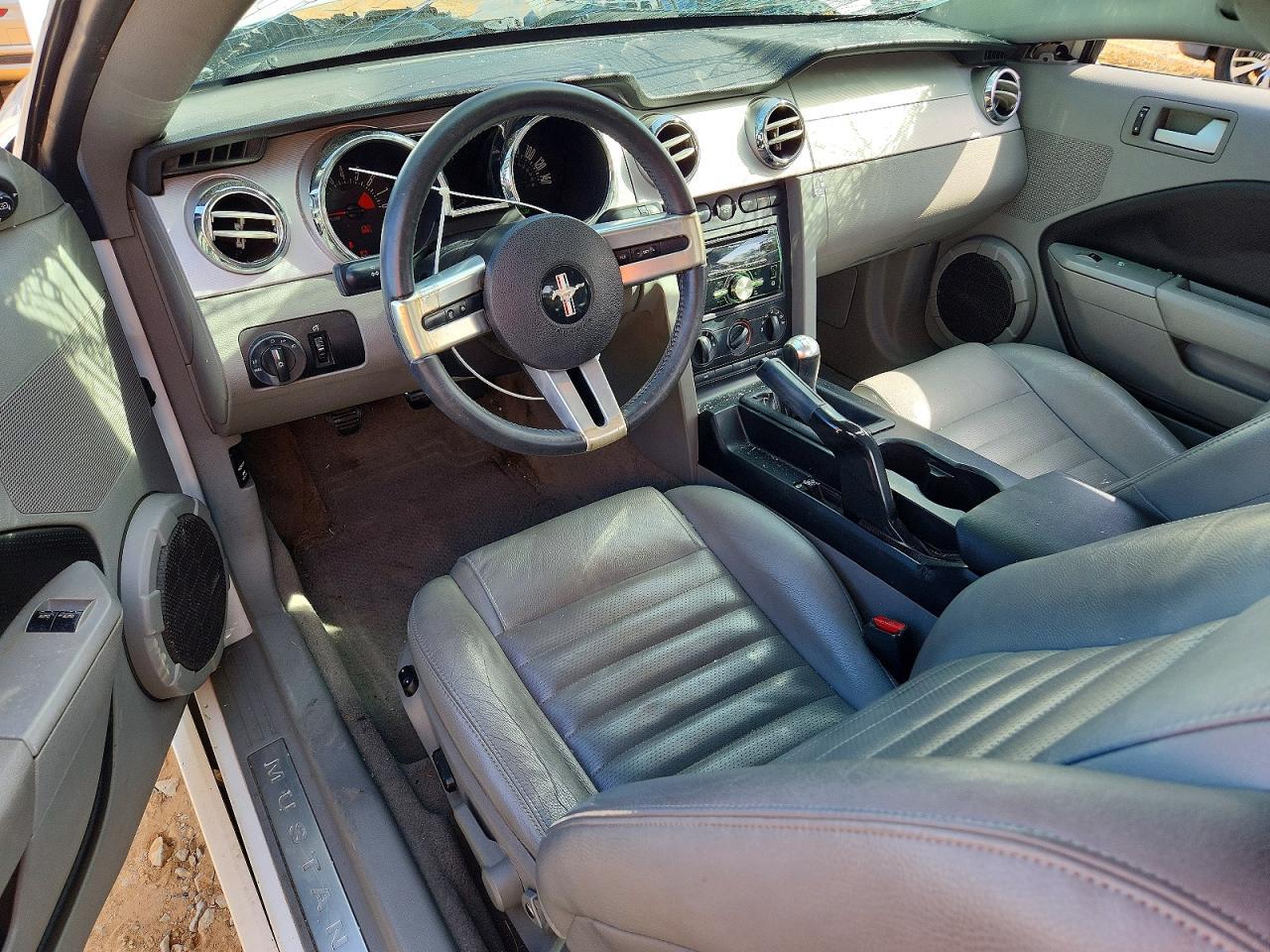 2006 FORD MUSTANG