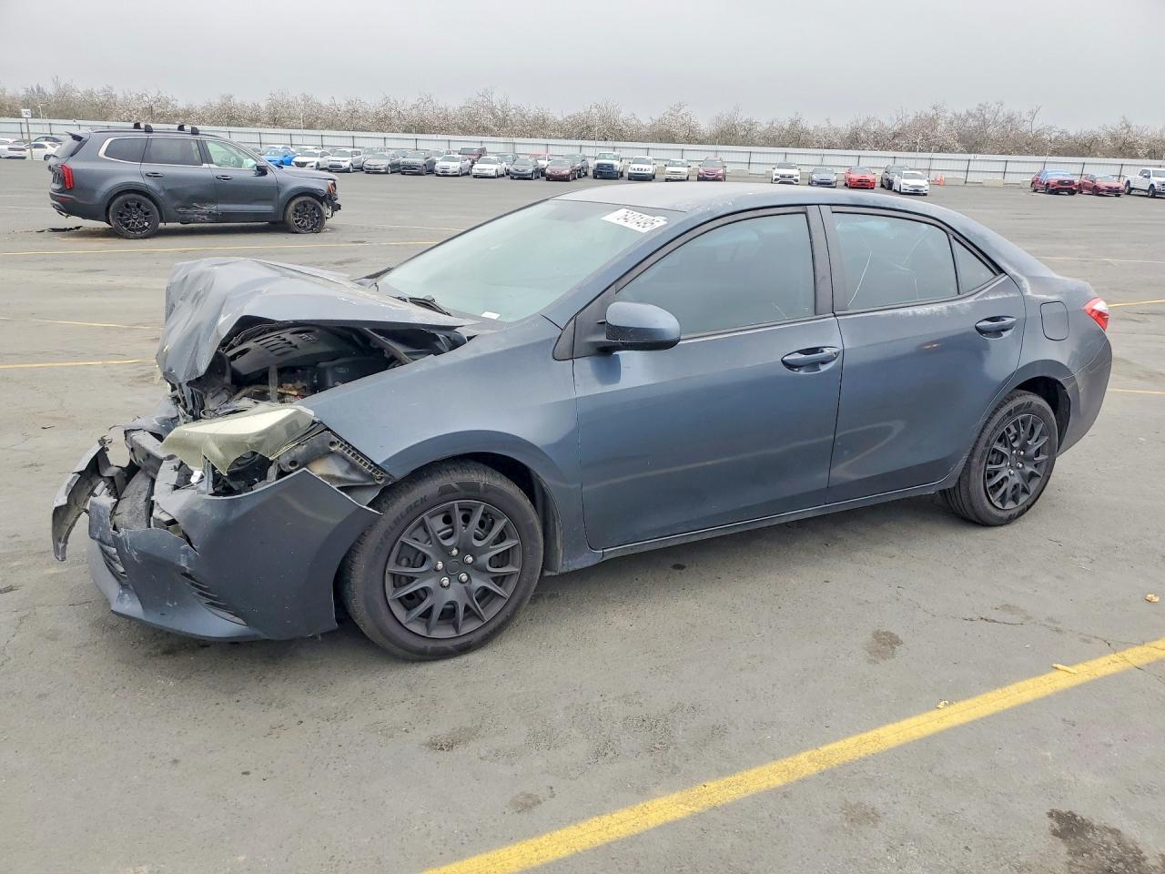 2015 TOYOTA COROLLA