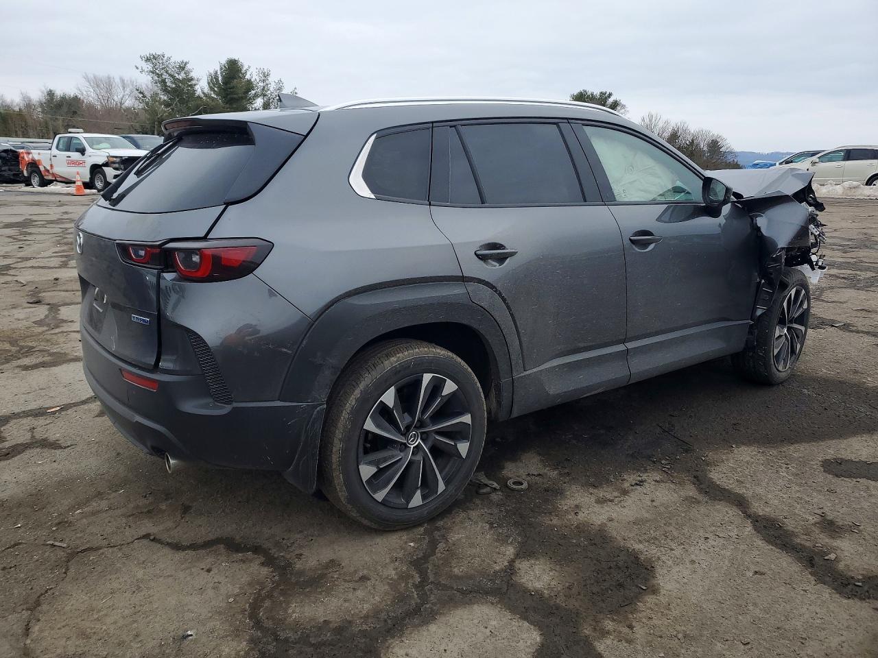 2025 MAZDA CX-50
