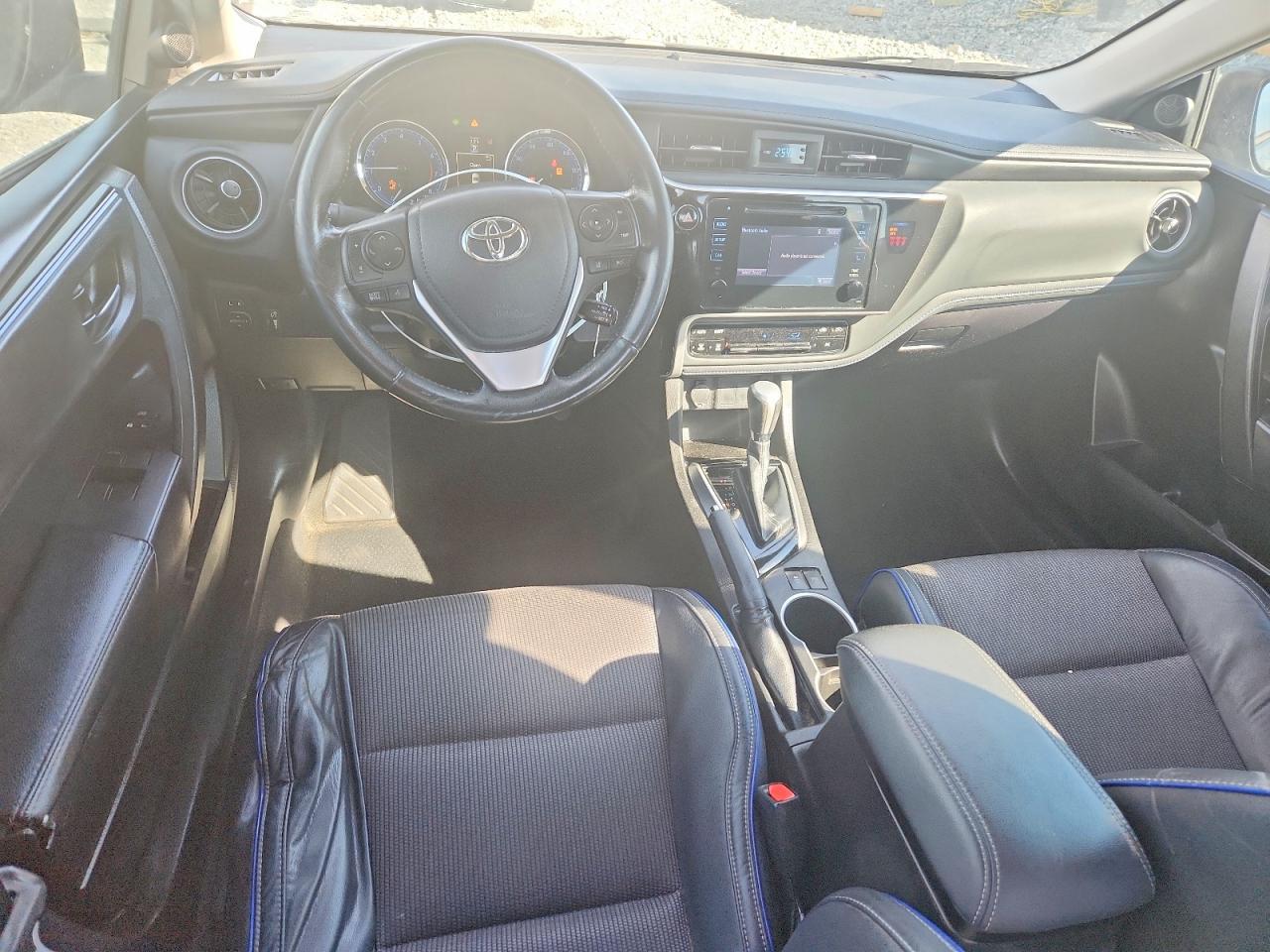 2019 TOYOTA COROLLA