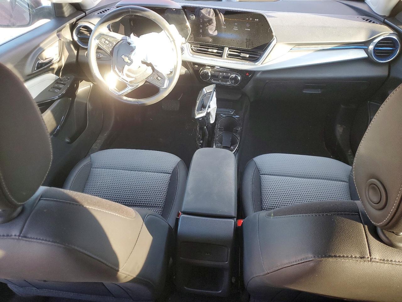 2024 CHEVROLET TRAX