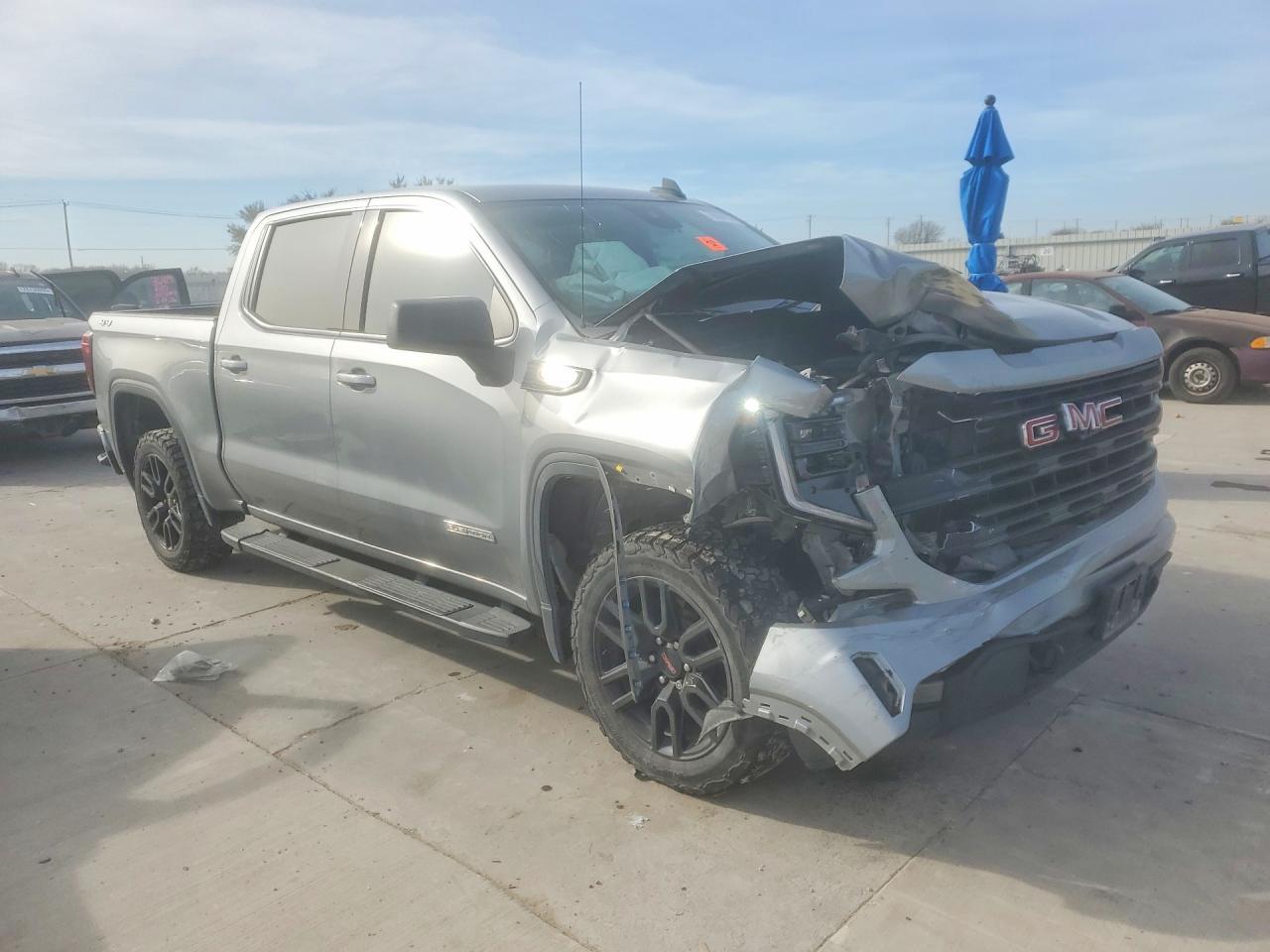2024 GMC Sierra