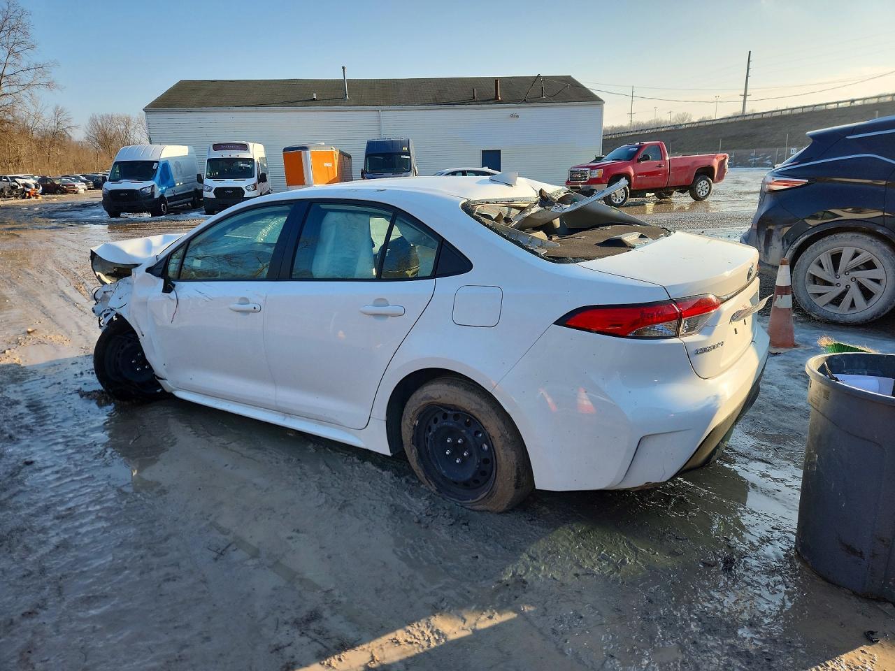 2024 TOYOTA COROLLA