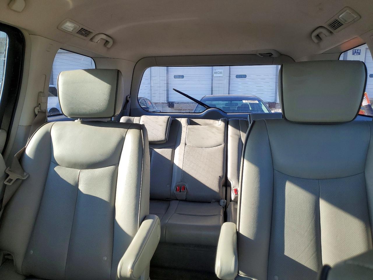 2013 NISSAN Quest