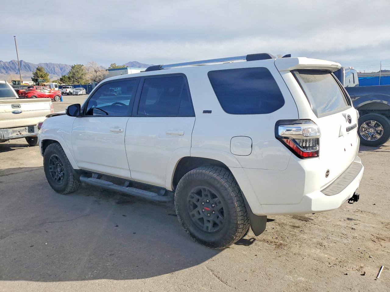 2022 TOYOTA 4Runner