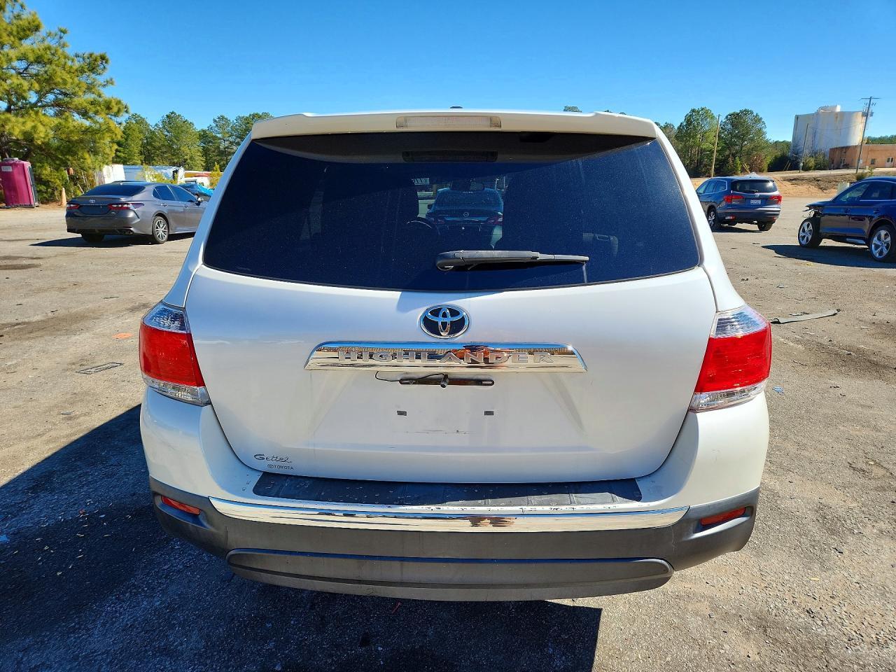 2012 TOYOTA HIGHLANDER