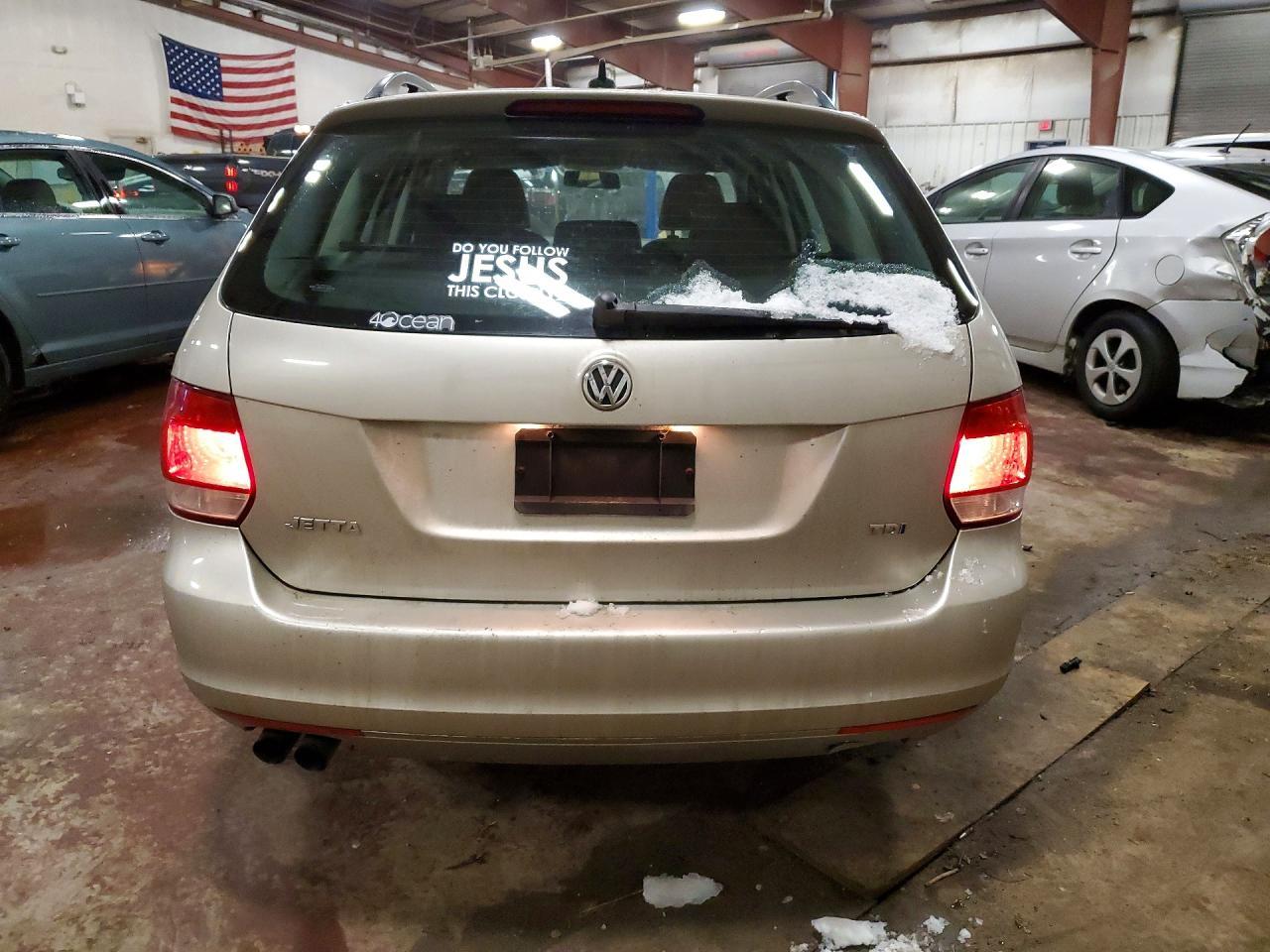 2012 VOLKSWAGEN JETTA